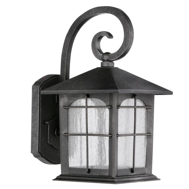Colección de decoración para el hogar Brimfield Linterna de Pared Exterior LED de Hierro Envejecido de 12.75 pulgadas con pantalla de vidrio transparente - Y37029ALED-292