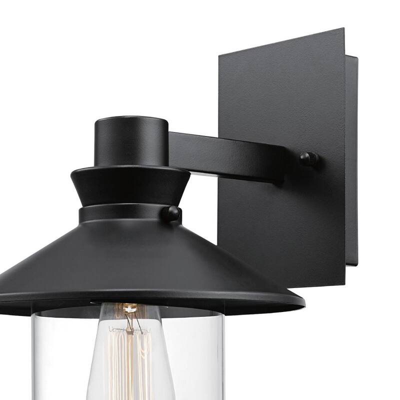 Globo eléctrico Westmister Farmhouse negro para interiores y exteriores, aplique de pared de 1 luz con pantalla de cristal transparente - 44311