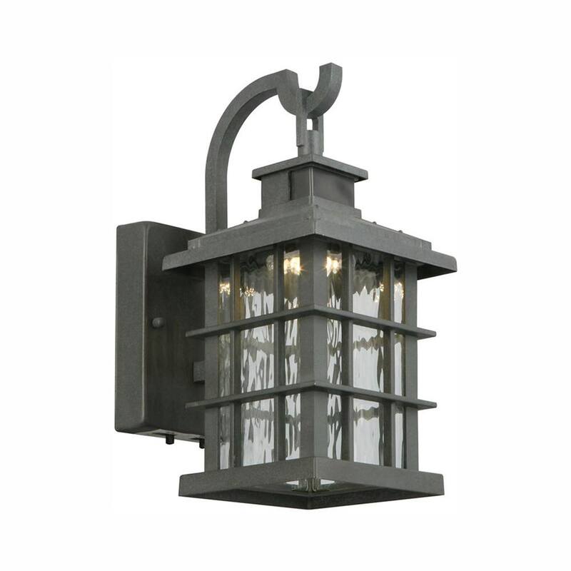 Colección de decoradores para el hogar Summit Ridge 12.25 pulgadas. Linterna de pared con sensor de movimiento y LED integrado en zinc - CQH1691LS-2