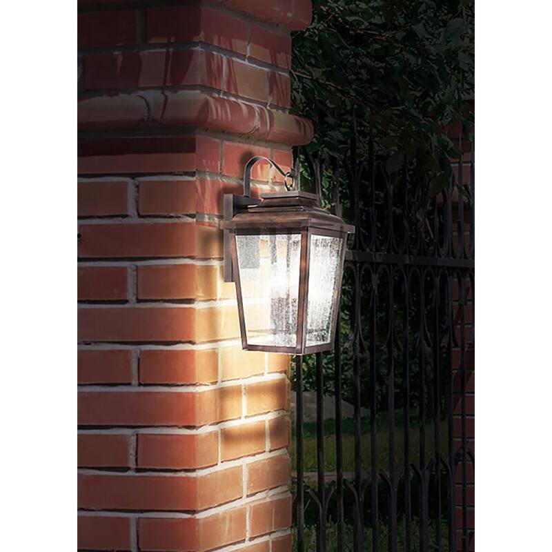 The Great Outdoors por Minka Lavery Irvington Manor Lámpara de Pared de Bronce Chelsea con 4 Luces para Exteriores - 72173-189