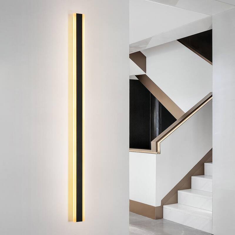 Lámpara de pared para exteriores RRTYO Sue 60 pulgadas en negro 36W tira lineal con luz integrada LED resistente al agua IP65 con cable duro. Aplique de pared de linterna - 3.5 pulgadas de ancho - 81010000053158