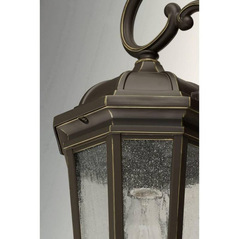 Colección de iluminación Verdae de Progress Lighting, 1 luz de pared mediana para exteriores en bronce antiguo con vidrio transparente sembrado estilo tradicional - P560015-020.