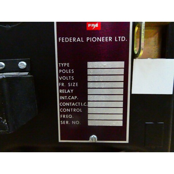 Federal Pioneer 600A AMP 600V-AC 250V-DC AIR CIRCUIT BREAKER - 25H-2