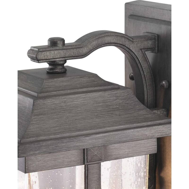 Iluminación de progreso, colección Abbott, 1 luz, antiguo peltre, vidrio sembrado claro, artesanal, lámpara de pared exterior de tamaño mediano - P560114-103