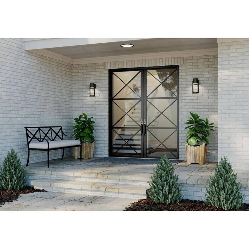 Iluminación en progreso de la colección Z-1030 con LED y una luz, lámpara de pared pequeña para exterior de diseño moderno con vidrio transparente y acabado en negro texturizado - P560051-031-30.