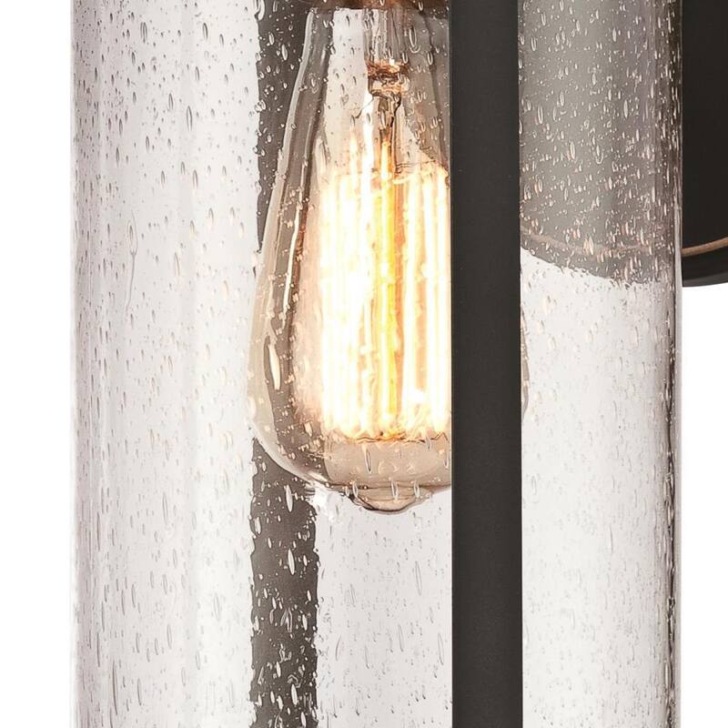 Lámpara de pared para exteriores Westinghouse Grandview de 1 luz en bronce aceitado con acabados resaltados - 6339300