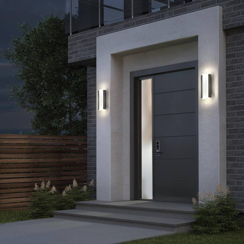 Luminaria de pared tipo linterna para garaje y porche, moderna, integrada con LED de 3 CCT, cableado duro, color negro "Artika Blade" - OUT-BDC-HD2BL