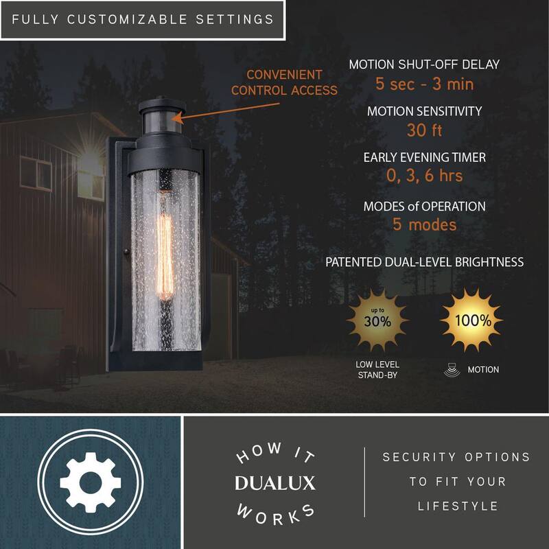 Lámpara de pared exterior VAXCEL Lawton Steel LED Compatible Black con Sensor de Movimiento al Anochecer y al Amanecer de Cristal Transparente Transicional - T0749