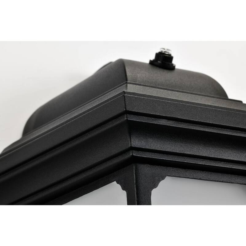 Lámpara de pared exterior con farol de cristal esmerilado de 5000K y acabado negro Edvivi 8 pulgadas LED con fotocélula para amanecer y atardecer con cable duro (paquete de 2) - LED5705BK-2PK