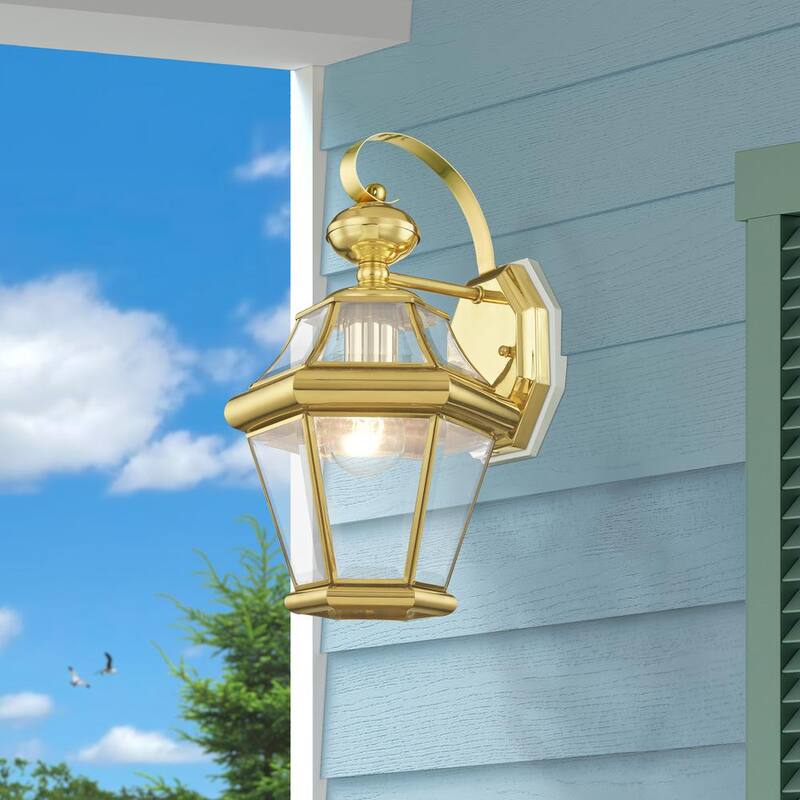 Iluminación AVIANCE Cresthill de 14 pulgadas, 1 luz, Linterna de Pared con acabado en latón pulido para exteriores con cableado duro, sin focos incluidos - HD09219