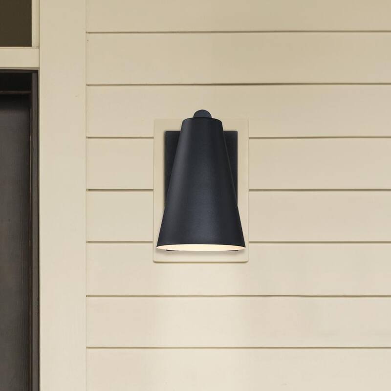 Linterna de candelabro de pared Designers Fountain Cedar Mist Negro Dark Sky para exteriores, con cableado duro y sin focos incluidos - D326M-11EW-BK
