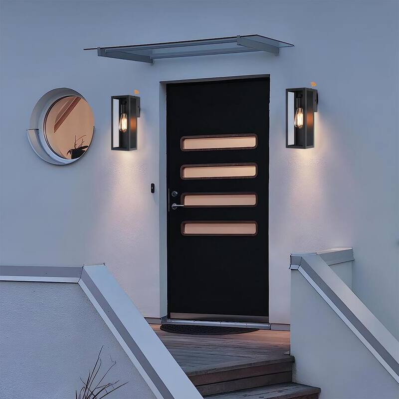 Luz de pared con sensor de atardecer a amanecer de exterior Hukoro Cali de 1 luz con acabado negro mate y pantalla de vidrio transparente (paquete de 4) - 4F85504-BK-S