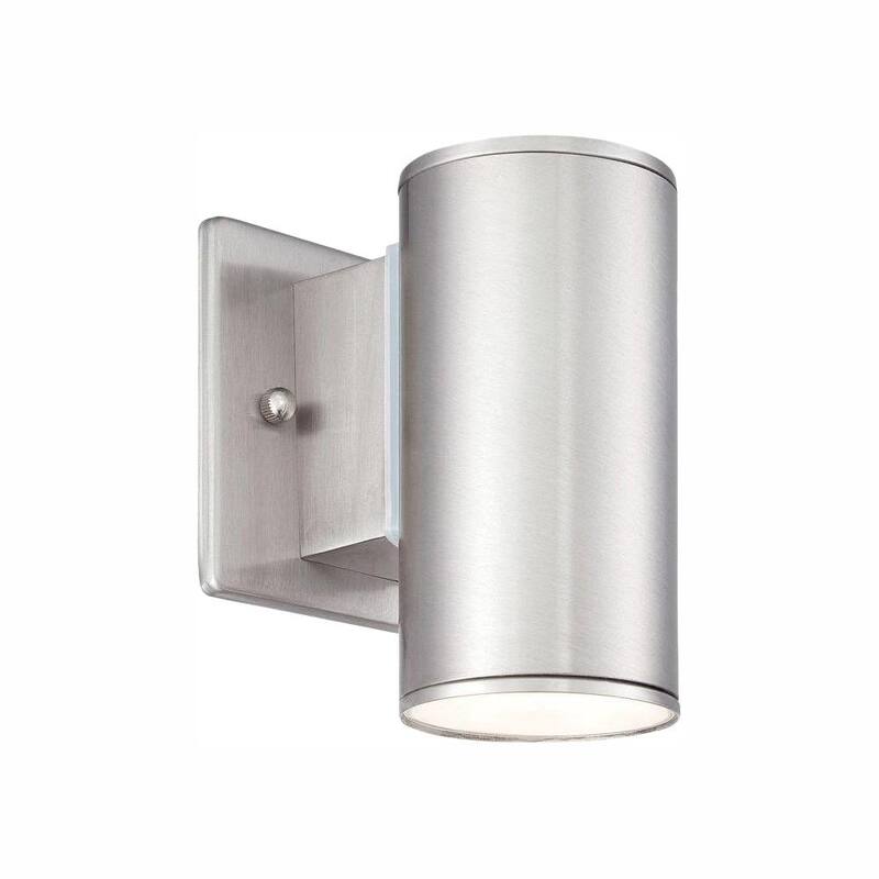 Aplique este título: Lámpara de pared exterior LED de 6 pulgadas en color platino satinado Barrow de Designers Fountain - LED33001-SP