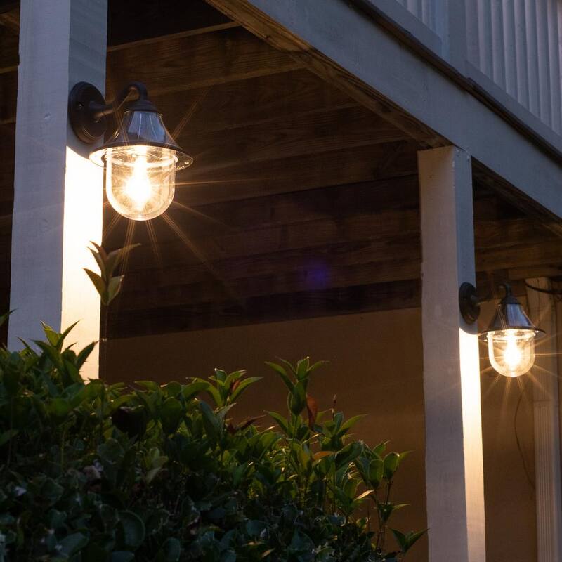 GAMA SONIC Orion Lámpara de pared al aire libre solar moderna de un foco en negro con tecnología Morph y bombilla LED de luz cálida blanca - 123010