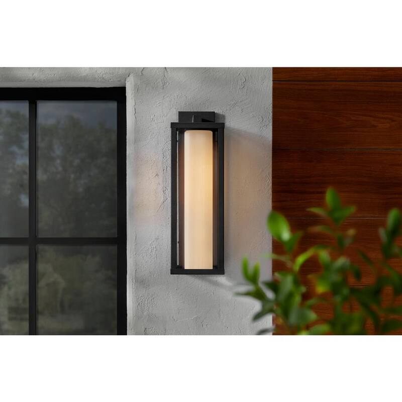 Colección de Decoradores de Hogar Aberdeen 18.75 pulg. 1 Luz Aplique de Pared Exterior Negro con Pantallas Exteriores Claras e Interiores de Cristal Esmerilado - 51462 BK