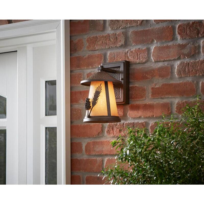 Colección de Decoradores del Hogar Lodge 9 pulgadas 1-Luz Linterna de montaje en pared para exterior en abeto envejecido - 13281