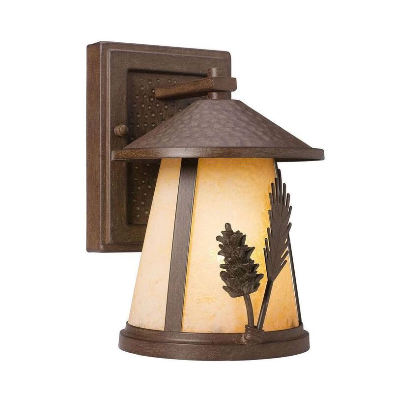 Colección de Decoradores del Hogar Lodge 9 pulgadas 1-Luz Linterna de montaje en pared para exterior en abeto envejecido - 13281
