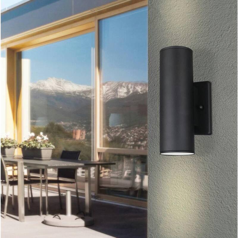 Aplique de pared exterior con cableado Eglo Riga 4.25 in. An x 7.875 in. Al, 2 luces, color negro con pantallas de vidrio - 200033A