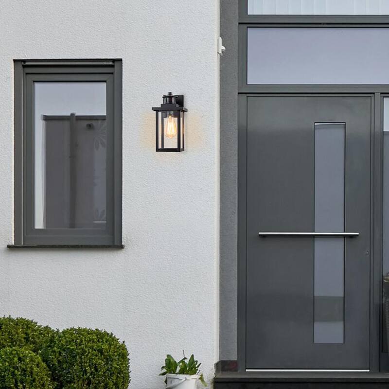 Lámpara de pared de exterior con sensor de movimiento y sensor de luz al amanecer C Cattleya de 1 luz en color negro con cableado duro y sin bombilla incluida (paquete de 2) - HCA2426-2W