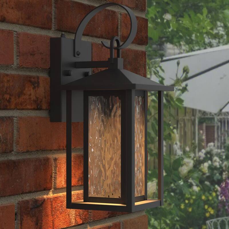 Linterna de pared Maxax Montpelier 14.35 pulg. grano de arena negro con LED integrado desde el anochecer hasta el amanecer, con vidrio para exterior y cableado duro - 7024-1BK