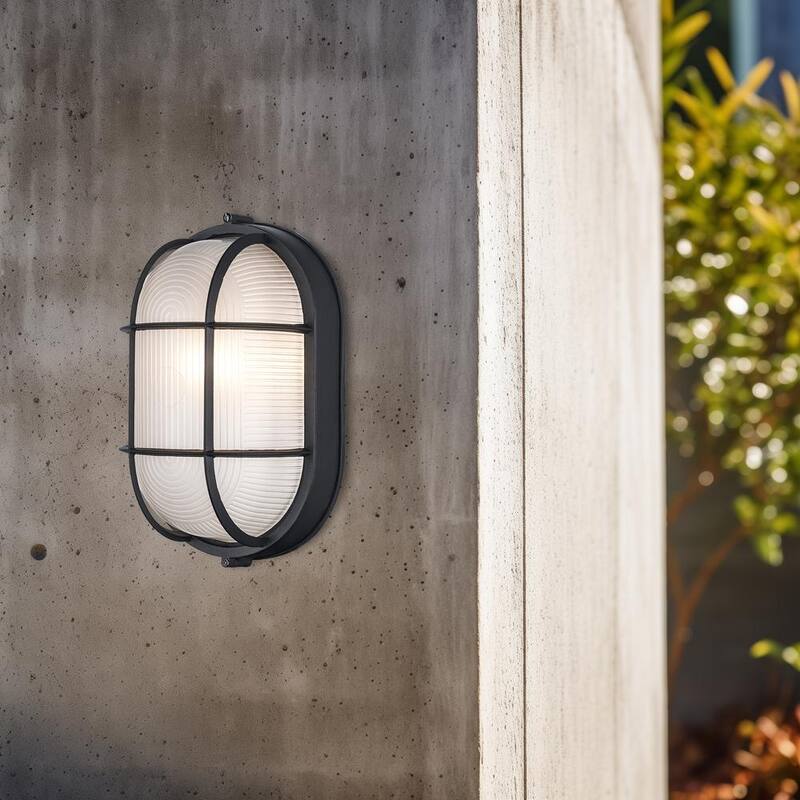 Bel Air Lighting Aria 11 pulgadas 1 luz Negro Oval Bulkhead Montaje de luz de pared exterior con cristal acanalado - 41015 BK