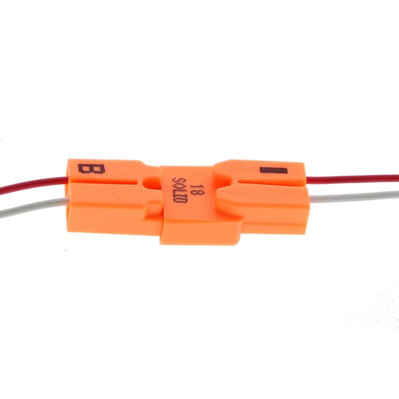IDEAL 182 Modelo de Desconexión de Luminaria de 2 Polos PowerPlug (100 por caja) - 30-082