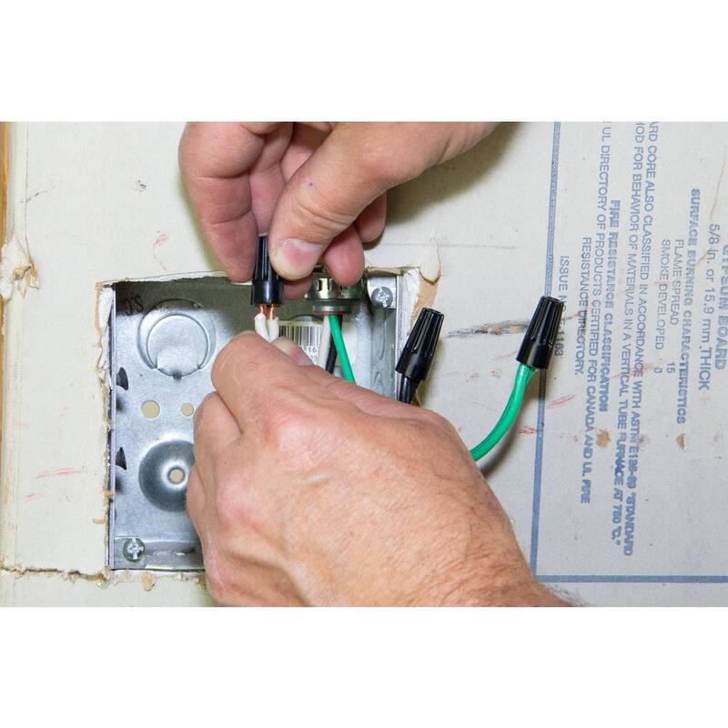 Gardner Bender WireGard Conector de Alambre Hi-Temp en Negro (Caja de 100) - 10-004HT