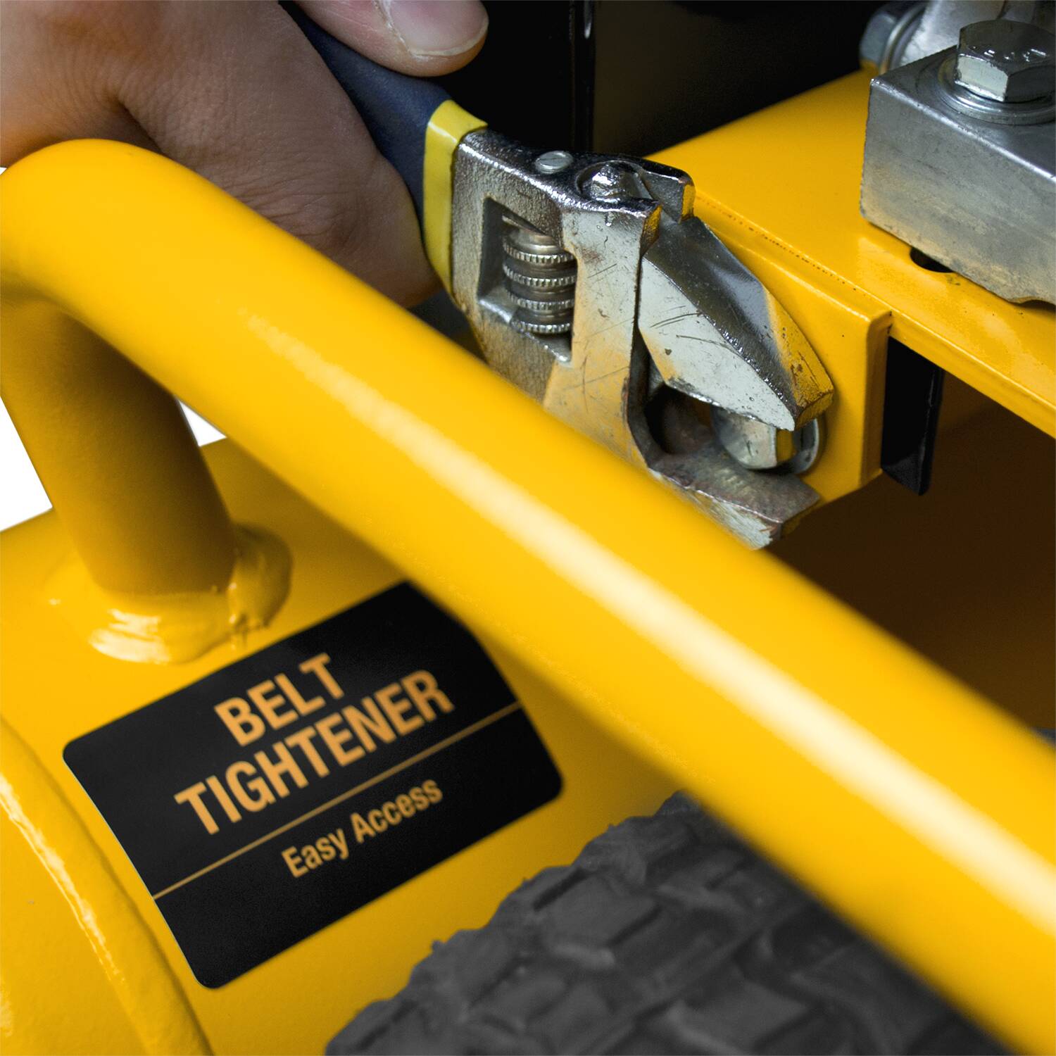 DEWALT Compresor de aire portátil de gasolina de 8 galones y 150 PSI tipo perro caliente - DXCMTB5590856