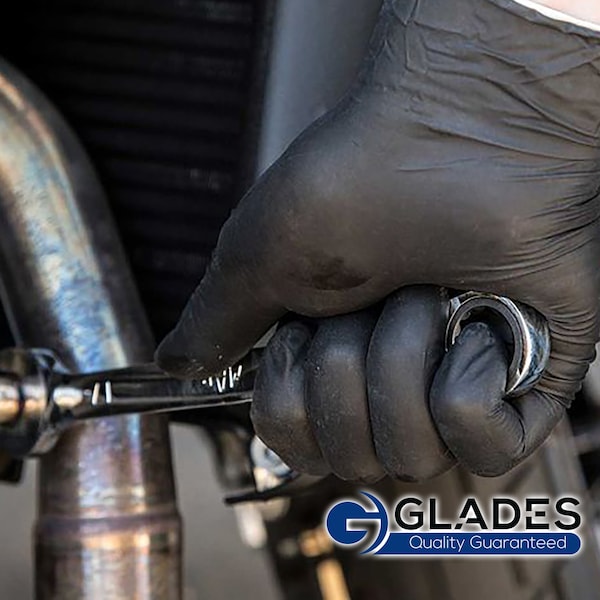 Guantes desechables de nitrilo Glades, 8 mil en la palma, de nitrilo, sin polvo, Talla XXL, Paquete de 500 unidades, color negro - XXL