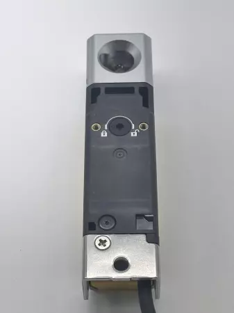 Keyence Safety Interlock Switch GS-71PC