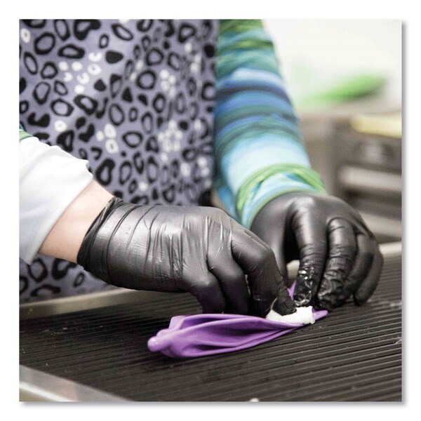 Guantes de Examen de Nitrilo Profesional Ammex, Sin Polvo, 3 mil, Talla S, Negro, 1000 piezas - ABNPF42100