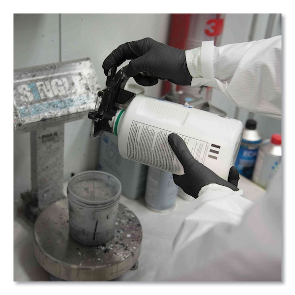 Gloveworks de Ammex - Guantes de nitrilo industriales resistentes, sin polvo, de 6 mil, tamaño medio, color negro, paquete de 1000 - GWBN44100
