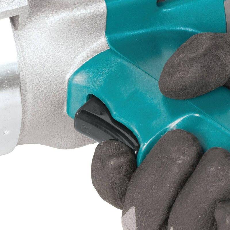 Llave de impacto con cable de 9 amperes y 3/4 pulgadas Makita con mango lateral y estuche de acero - 6906