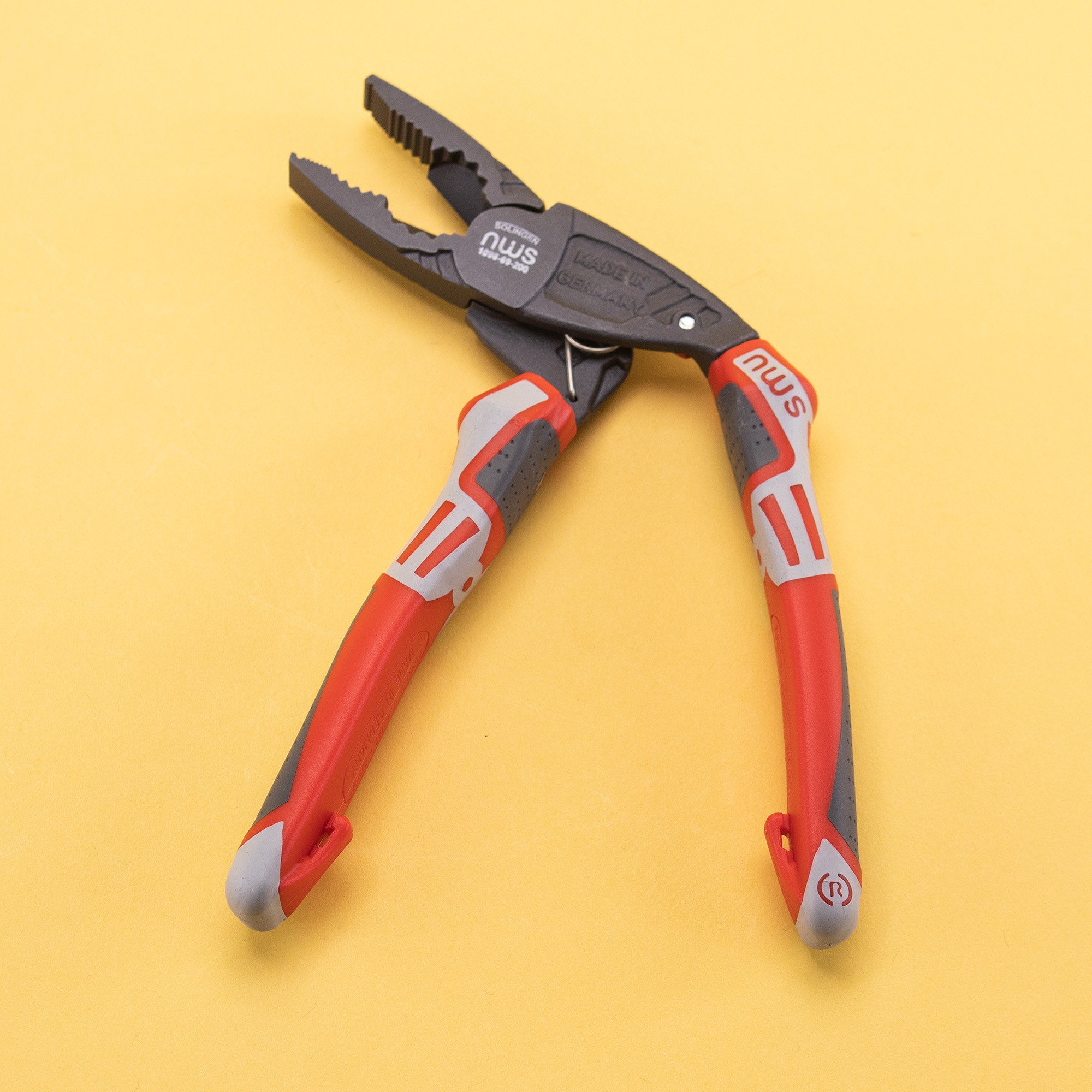 NWS 8" Ergonomic High Leverage Combination Pliers ErgoCombi - TitanFinish - SoftGripp, Tethered Attachment