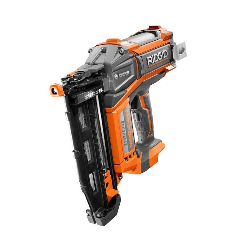 Clavadora recta inalámbrica sin escobillas RIDGID 18V HYPERDRIVE de calibre 16 de 2-1/2 pulgadas (solo herramienta), clip para cinturón, bolsa, clavos de muestra - R09892B