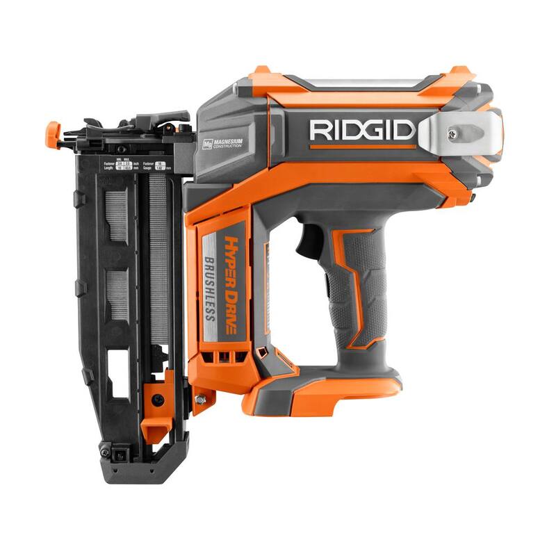 Clavadora recta inalámbrica sin escobillas RIDGID 18V HYPERDRIVE de calibre 16 de 2-1/2 pulgadas (solo herramienta), clip para cinturón, bolsa, clavos de muestra - R09892B