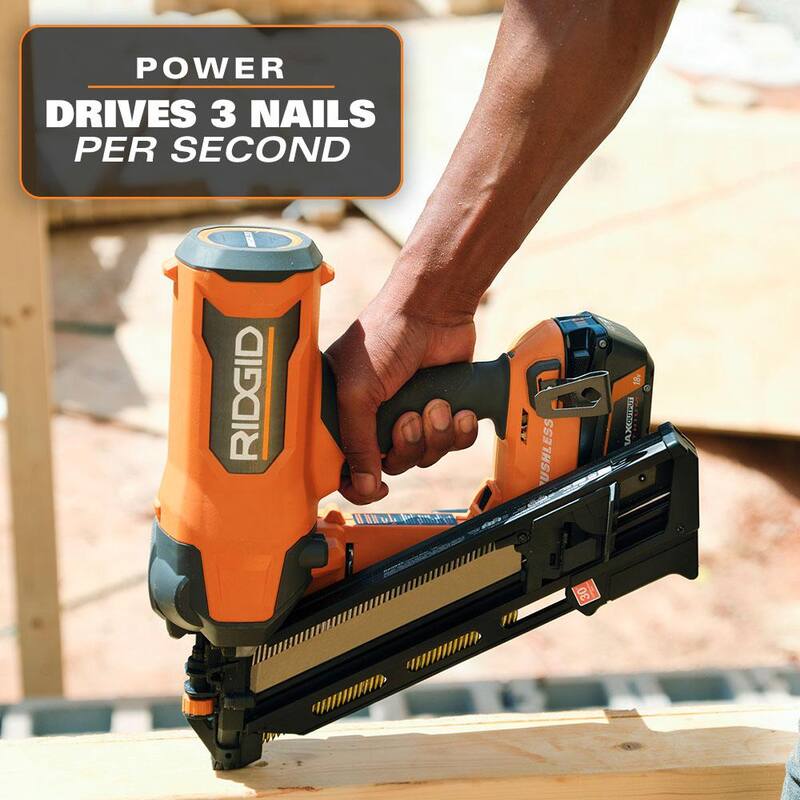 RIDGID 18V Clavadora de armazón inalámbrica con motor sin escobillas de 30 grados, kit con batería de 4.0 Ah y cargador - R09895KN