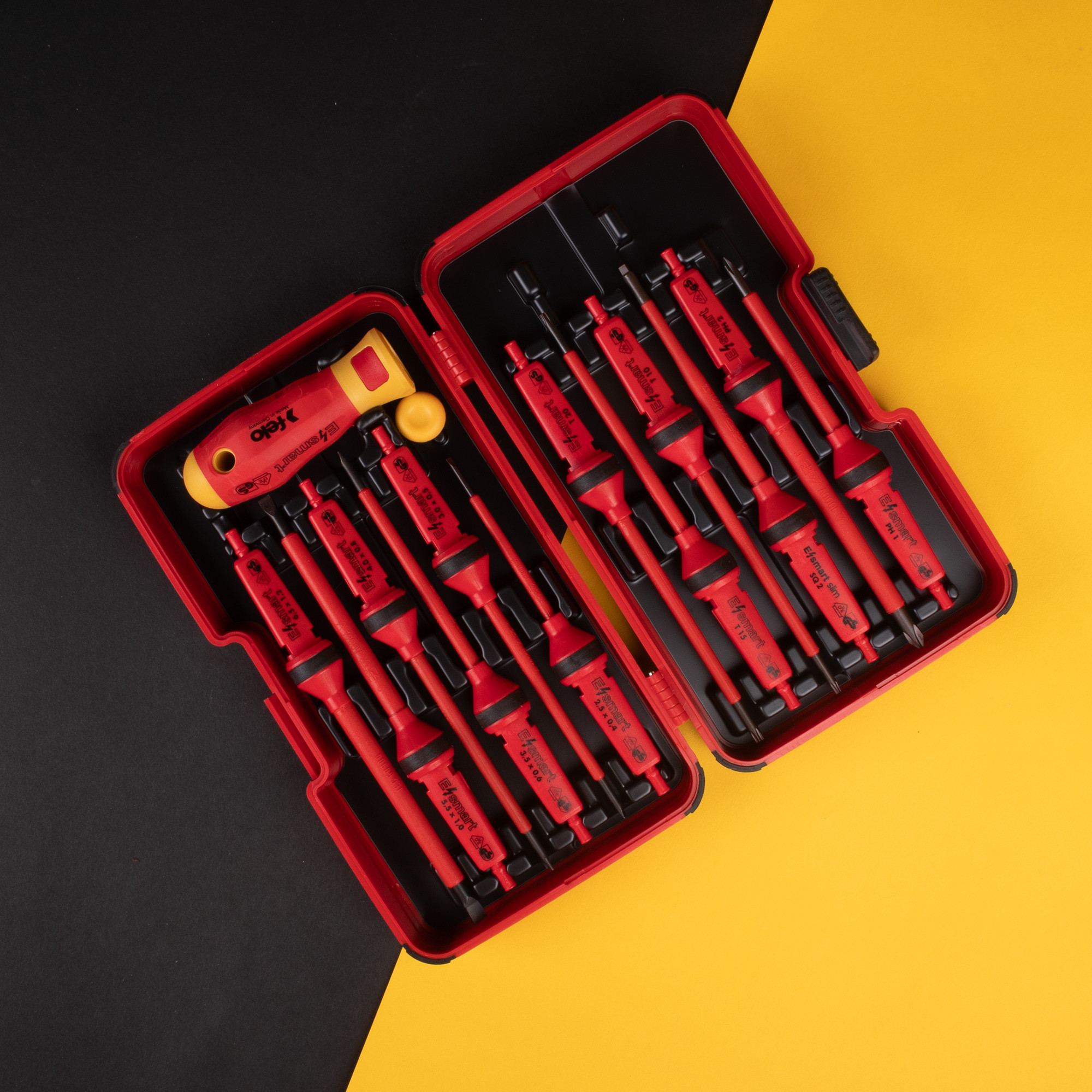 Felo E-Smart 14 piece Square 2 Set - Slotted, Phillips, Square, Torx Tip Insulated Blades with 2 Handles