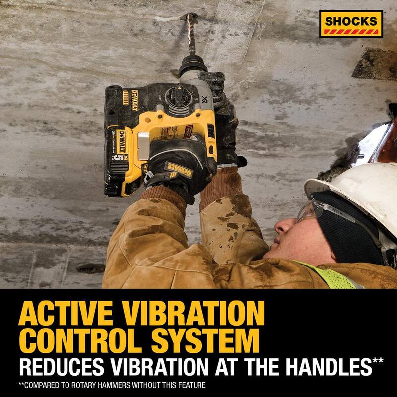 DEWALT 20V MAX XR Clavadora de enmarcar inalámbrica sin escobillas de 2 velocidades con cabezal plástico de 21° y Martillo rotativo sin escobillas de 1 pulgada (Sólo herramientas) - DCN21PLBW273B