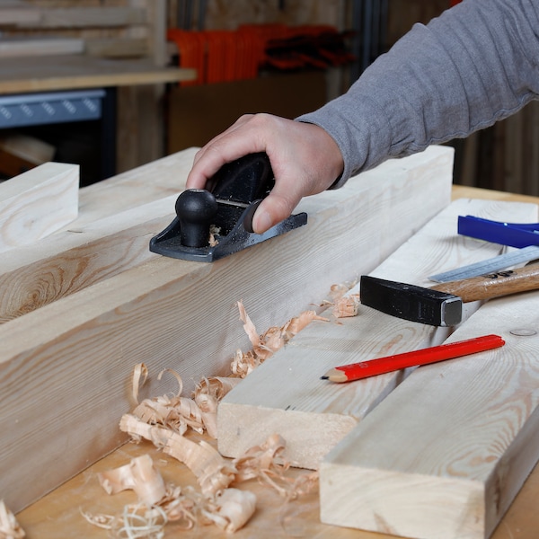 Prime-Line WORKPRO Block Plane, 1-9/16 in. Wide Blade, Cast Iron Body, Adjustable - W052001