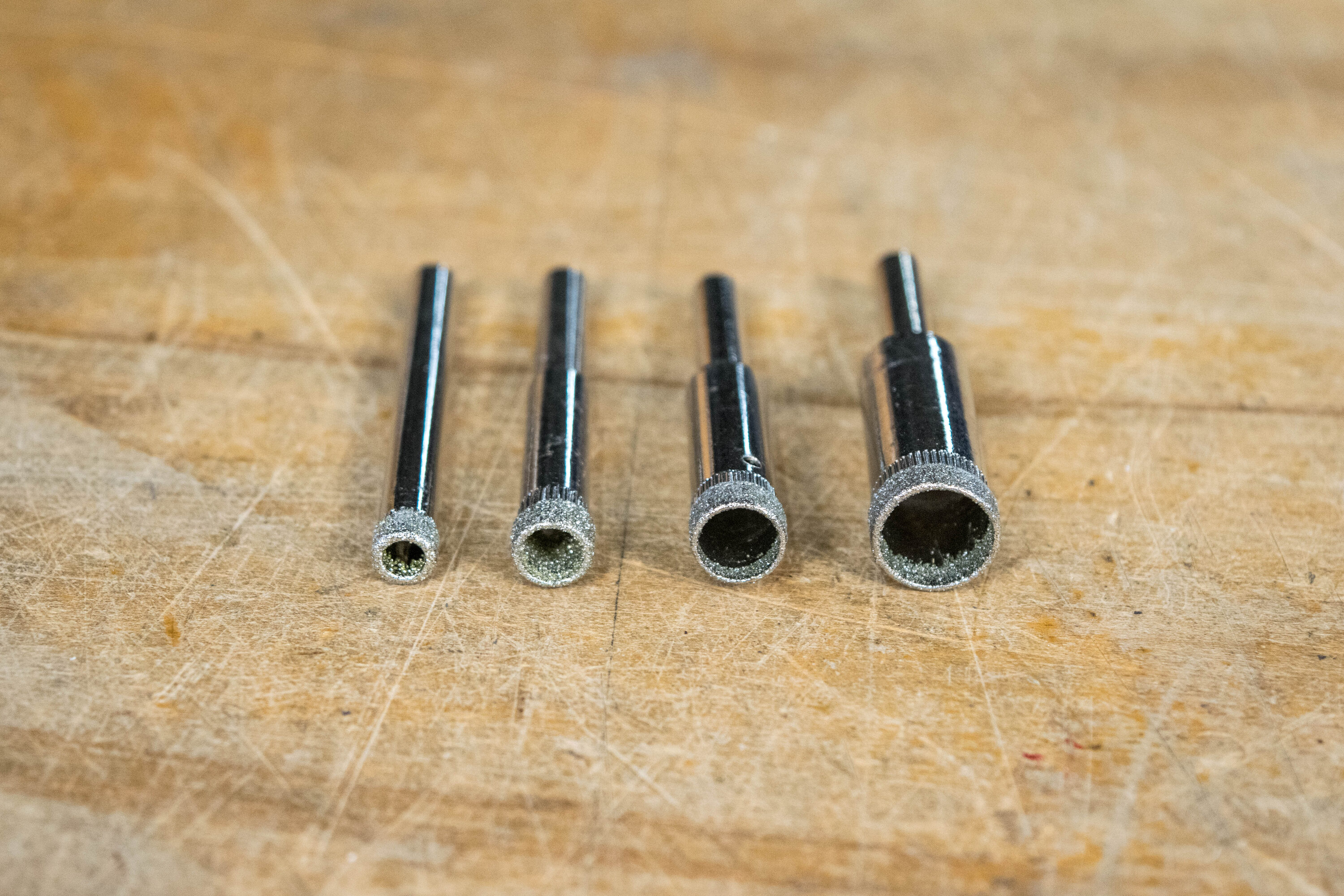Juego de 4 piezas de sierra de perforación bimetálica no mandrilada de Century Drill & Tool con estuche resistente 05590