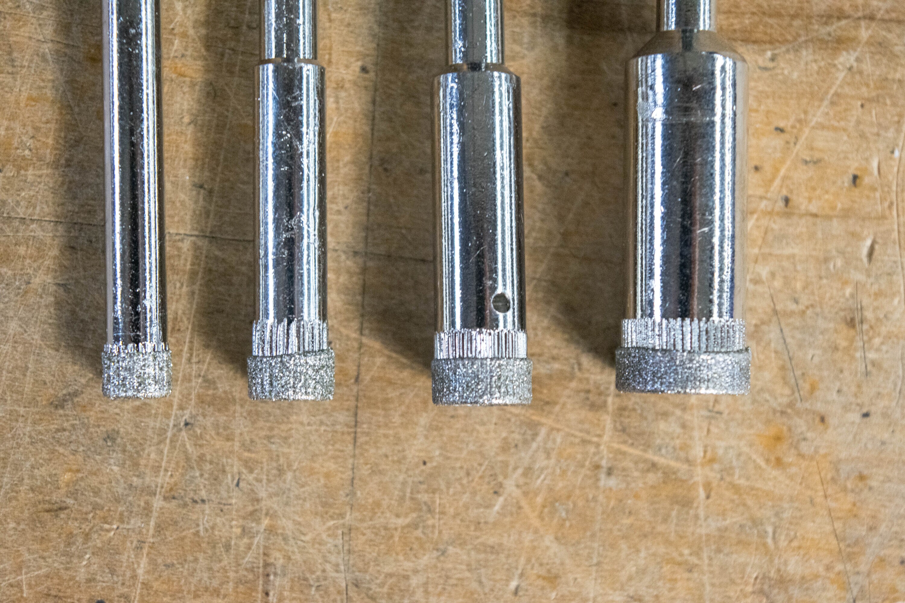 Juego de 4 piezas de sierra de perforación bimetálica no mandrilada de Century Drill & Tool con estuche resistente 05590