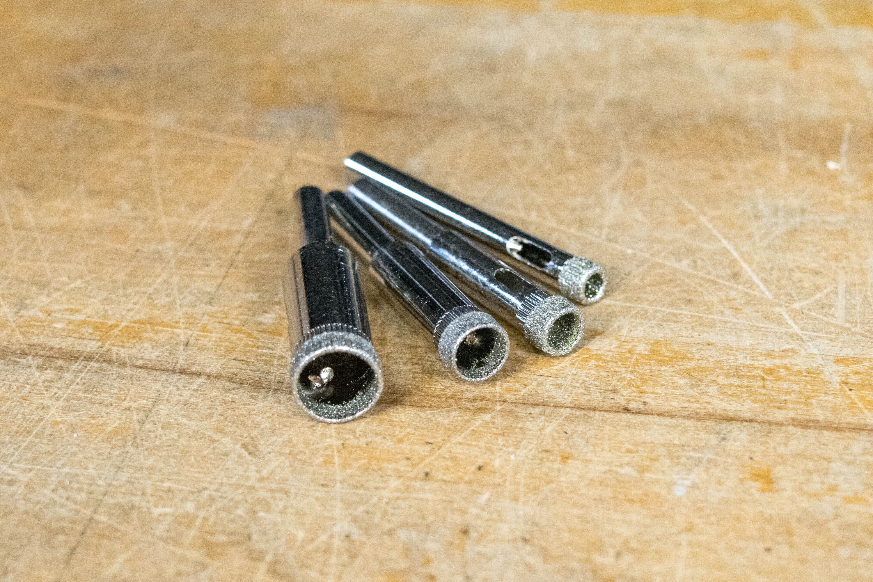 Juego de 4 piezas de sierra de perforación bimetálica no mandrilada de Century Drill & Tool con estuche resistente 05590