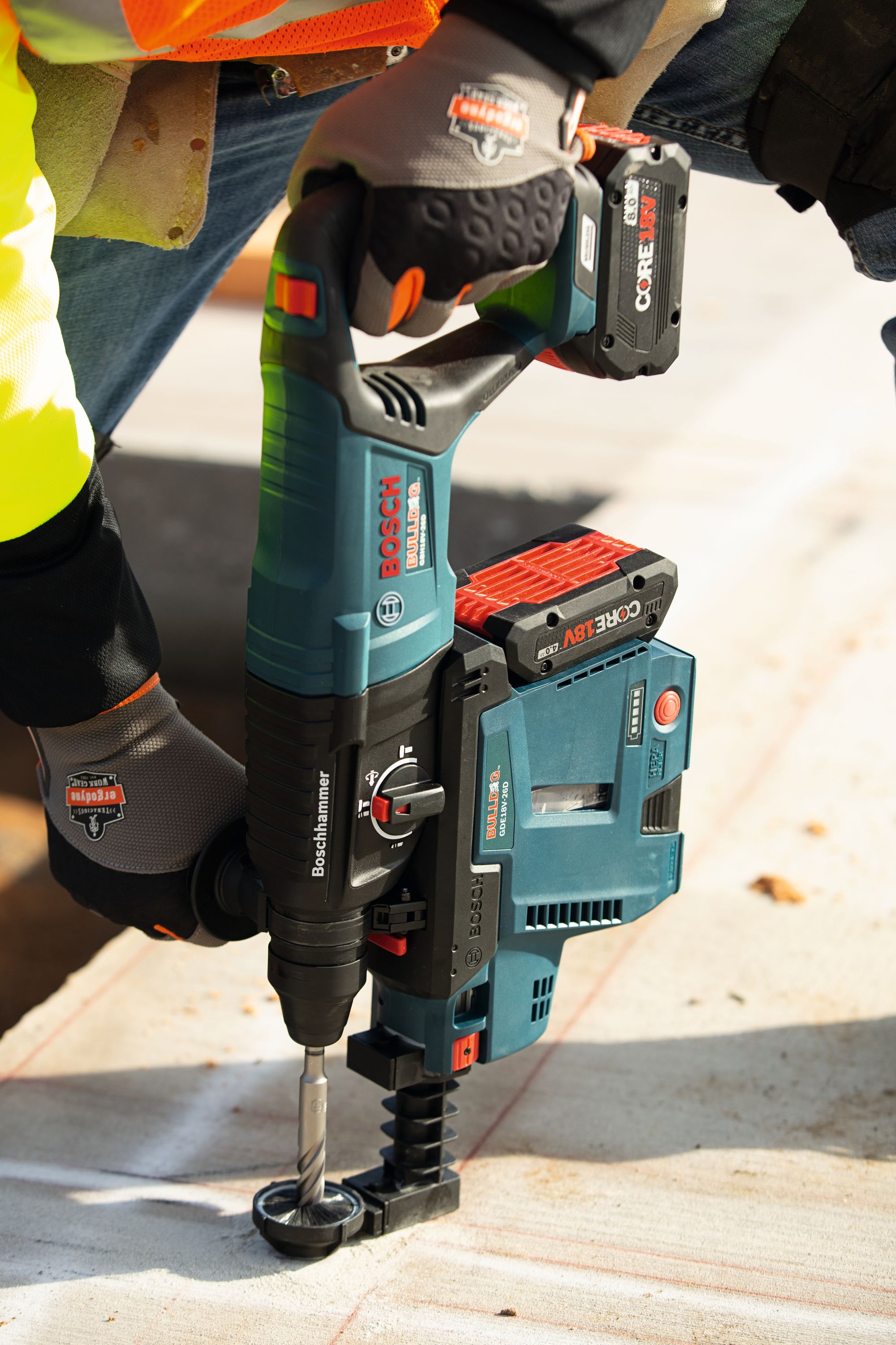Broca de albañilería de acero aleado Bosch Bulldog Tough 4-Cutter 3/8 pulgadas x 18 pulgadas para taladro SDS-plus HC4C2067