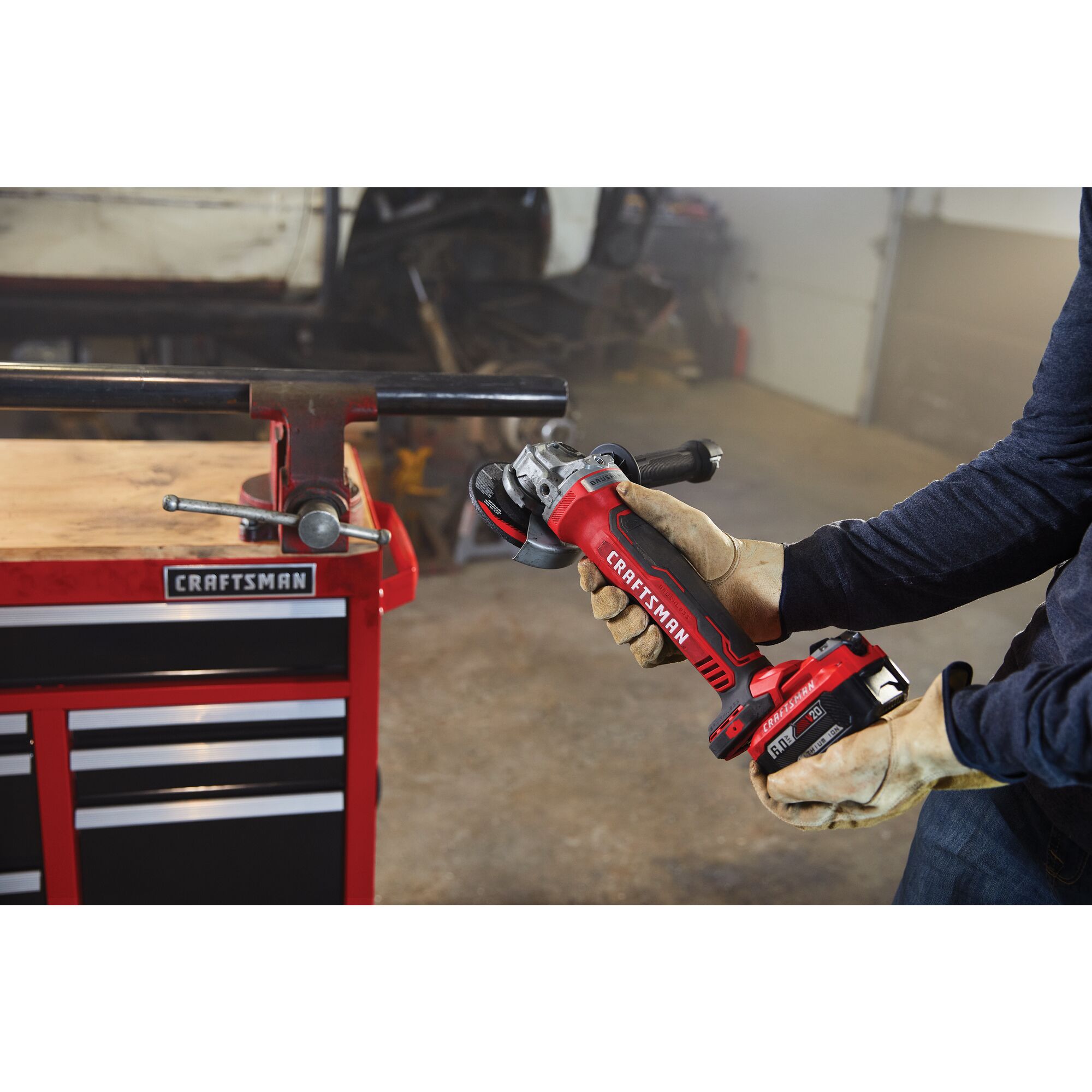 Paquete de 2 Baterías de Iones de Litio y Cargador (4 Ah y 6 Ah) CRAFTSMAN V20 20-V