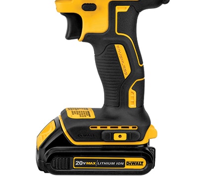 Taladro inalámbrico sin escobillas DEWALT de 20 voltios máximos y 1/2 pulgada (2 baterías incluidas, bolsa suave incluida) DCD777C2