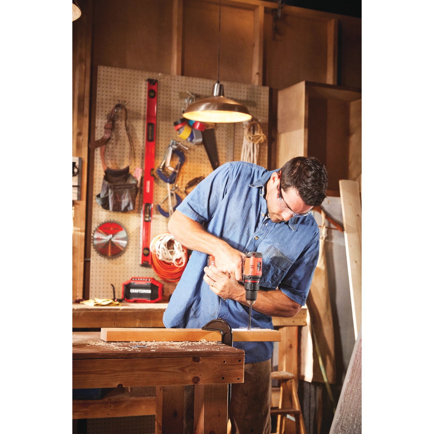 Taladro inalámbrico sin escobillas CRAFTSMAN V20 de 1/2 pulgadas 20 voltios máximo (Incluye bolsa suave) CMCD710C1