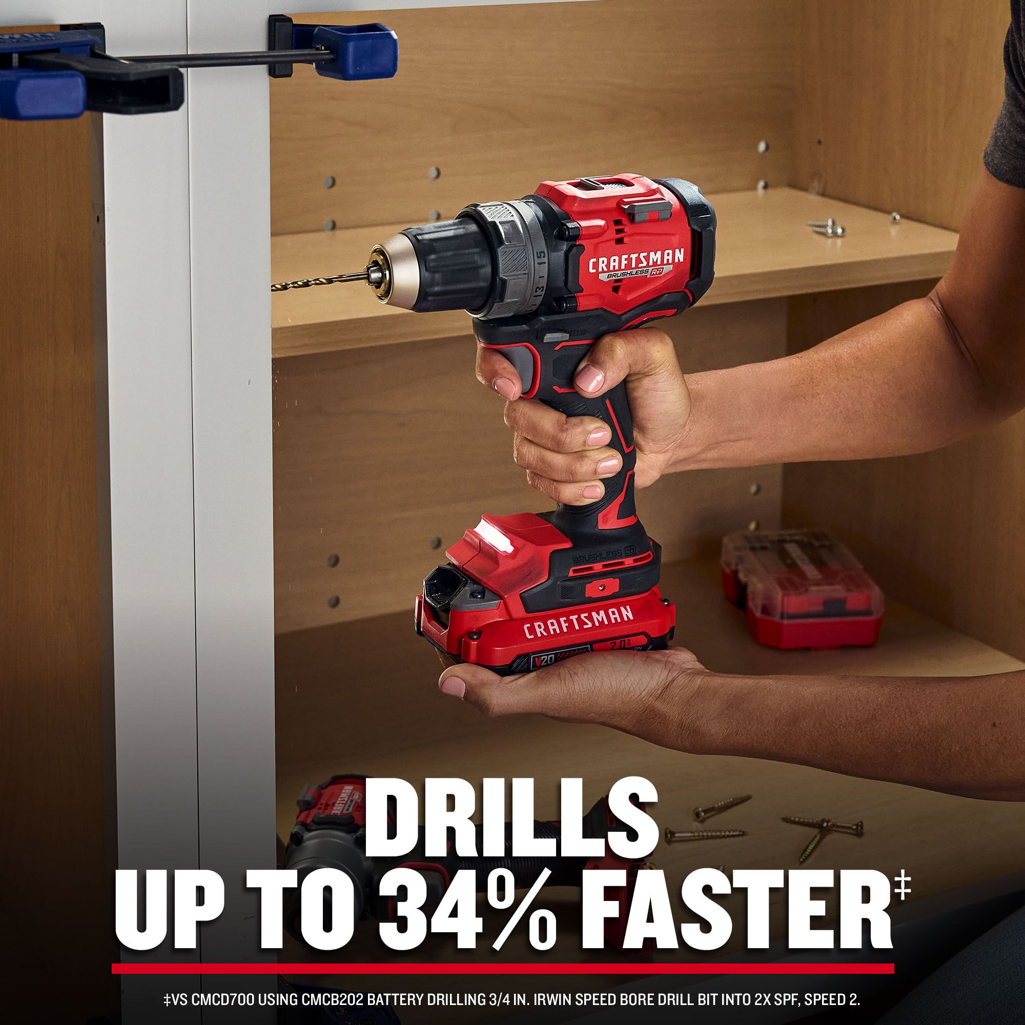 

Taladro inalámbrico sin escobillas Craftsman V20 RP de 20 voltios máx. de 1/2 pulgadas sin llave (incluye 2 baterías y bolsa suave) CMCD725D2