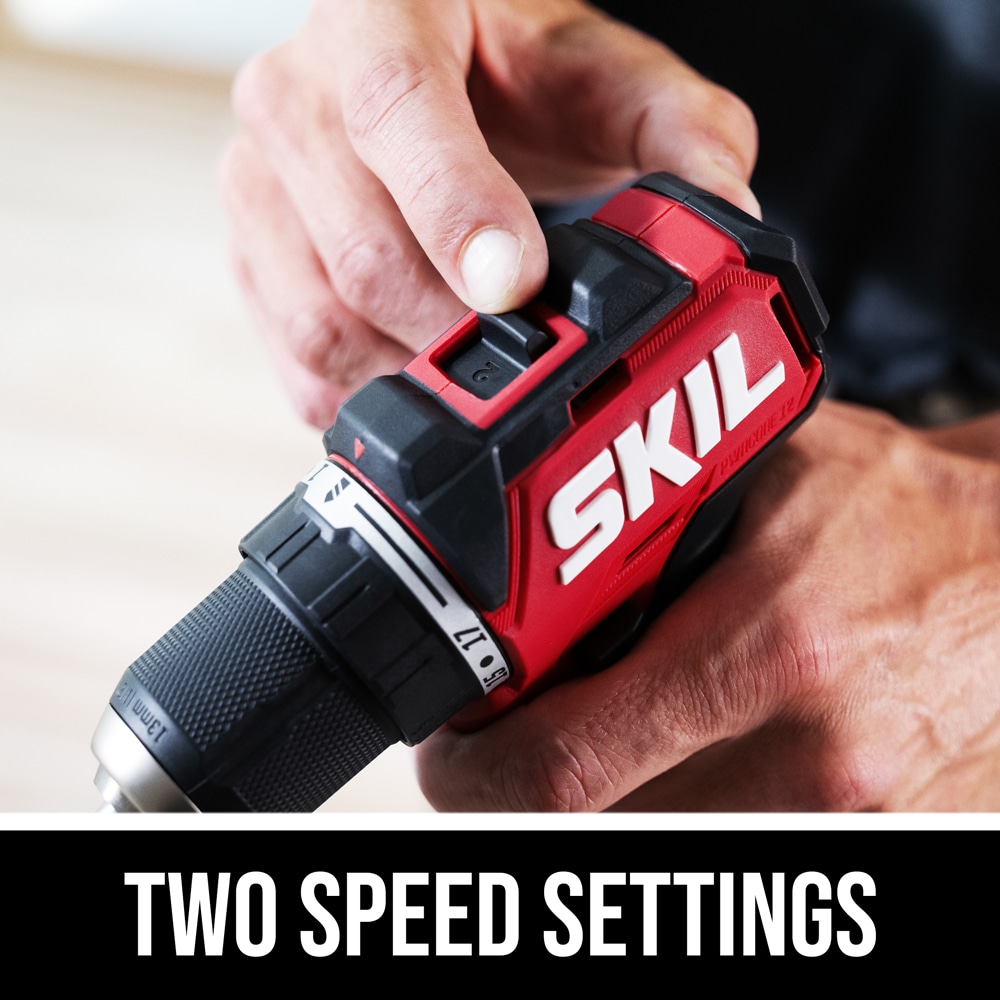 Taladro inalámbrico sin escobillas SKIL PWR CORE 12 de 12 voltios y porta brocas sin llave de 1/2 pulgadas (DL6290A-11)
