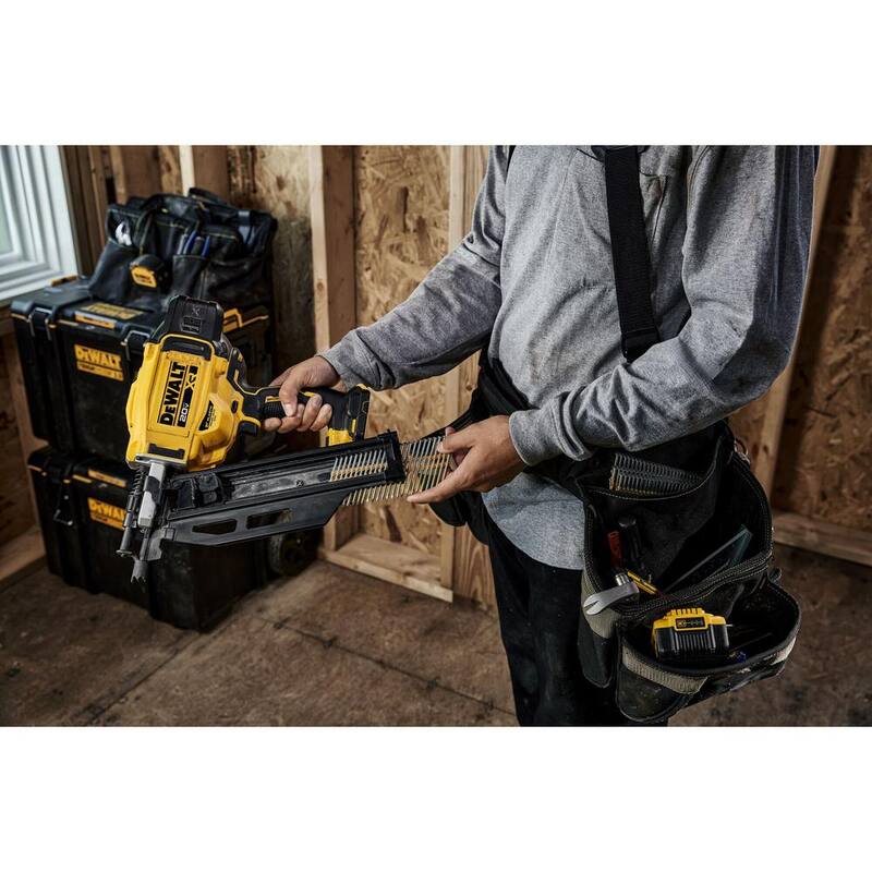 DEWALT 20V Litio-Ion 21° Clavadora de armazón inalámbrica con kit de cargador y batería de 5.0 Ah y cargador - DCN920P1WDZN920.